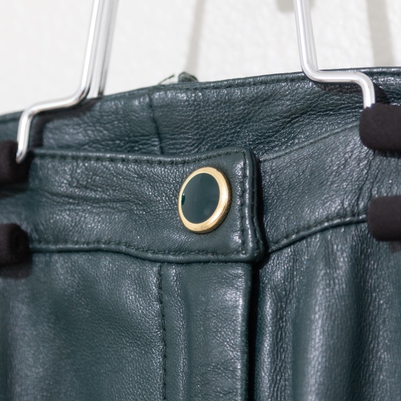 St. John Collection Women's Vintage Green with Gold 100% Leather Pants Size 8 - Picture 4 of 7
